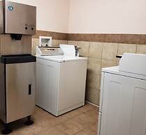 Rodeway Inn & Suites