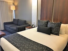 Quality Hotel Taylors Lakes