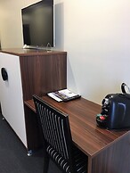 Quality Hotel Taylors Lakes