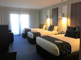 Quality Hotel Taylors Lakes