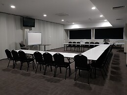 Burnie Central Townhouse Hotel