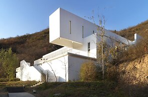 Commune by the Great Wall, in the Unbound Collection by Hyatt