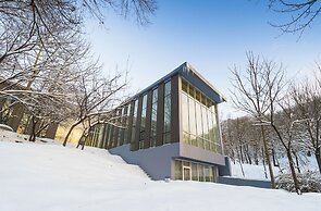 Commune by the Great Wall, in the Unbound Collection by Hyatt