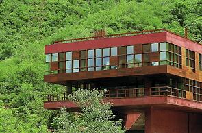 Commune by the Great Wall, in the Unbound Collection by Hyatt