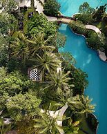 Conrad Bali