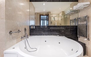 Eurostars Suites Mirasierra