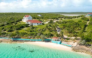 Gems at Paradise Beach Hotel