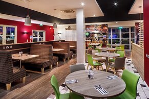 Holiday Inn Darlington - North A1M by IHG