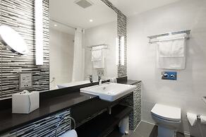 Holiday Inn Darlington - North A1M by IHG