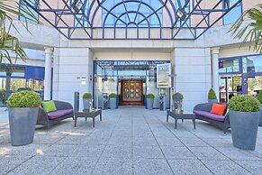 Golden Tulip CDG Airport Villepinte