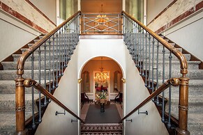 Dukes’ Arches – by Dukes’ Hotel Collection