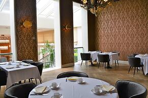 Dukes’ Arches – by Dukes’ Hotel Collection