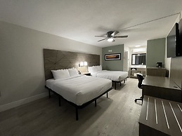 Quality Inn & Suites Airport/Cruise Port Hollywood