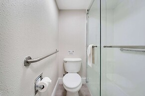 Quality Inn & Suites Airport/Cruise Port Hollywood