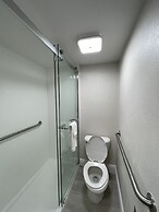 Quality Inn & Suites Airport/Cruise Port Hollywood