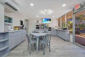 Quality Inn & Suites Airport/Cruise Port Hollywood