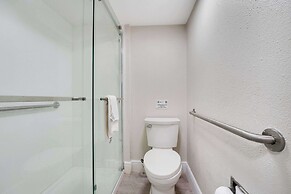 Quality Inn & Suites Airport/Cruise Port Hollywood