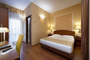 Lancaster Hotel