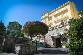 Hotel Antiche Mura