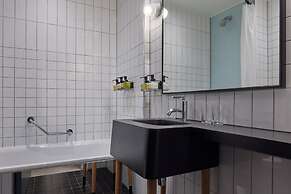 One Hundred Shoreditch