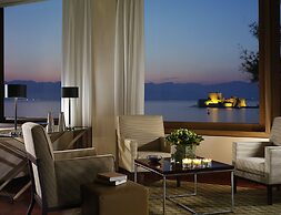 Amphitryon Hotel