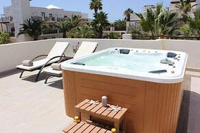 Vitalclass Lanzarote Resort