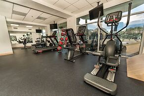 Boardwalk Inn and Suites