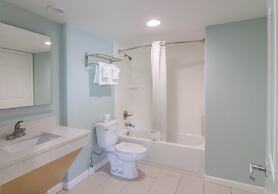 Boardwalk Inn and Suites