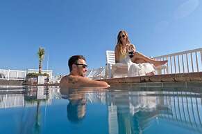 Boardwalk Inn and Suites