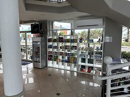 Boardwalk Inn and Suites