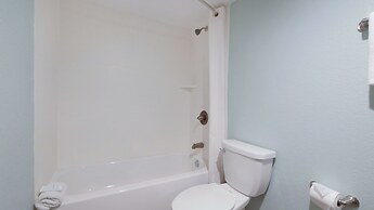 Boardwalk Inn and Suites