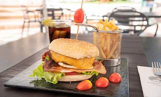 Coral Compostela Beach