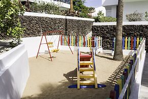 Coral Compostela Beach