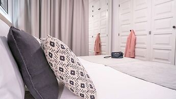 Coral Compostela Beach