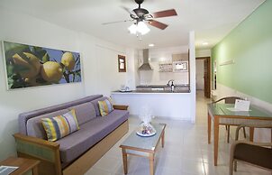 Coral Compostela Beach