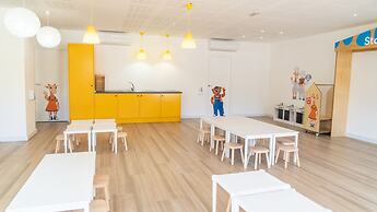 Coral Compostela Beach