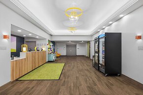 Spark by Hilton Fredericksburg Southpoint