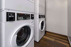 La Quinta Inn & Suites by Wyndham Atlanta South - Newnan