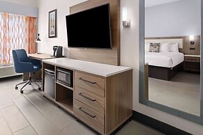 La Quinta Inn & Suites by Wyndham Atlanta South - Newnan