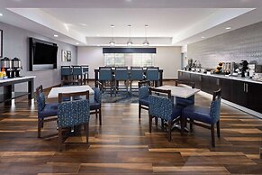 La Quinta Inn & Suites by Wyndham Atlanta South - Newnan