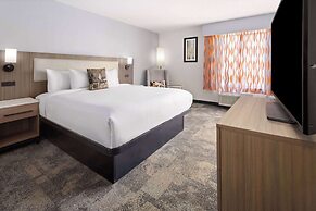 La Quinta Inn & Suites by Wyndham Atlanta South - Newnan