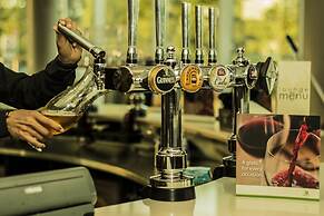Holiday Inn London - West by IHG