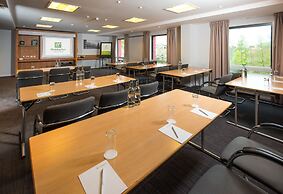 Holiday Inn London - West by IHG