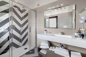 Nastro Azzurro Resort