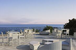 Nastro Azzurro Resort