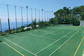 Nastro Azzurro Resort