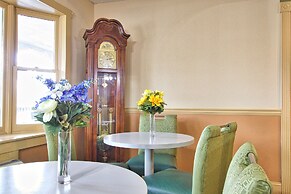 Super 8 by Wyndham Christiansburg