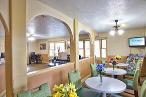 Super 8 by Wyndham Christiansburg