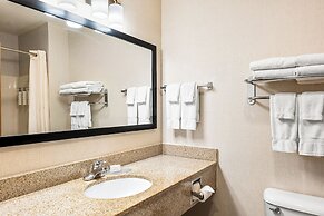 Boarders Inn & Suites by Cobblestone Hotels - Shawano