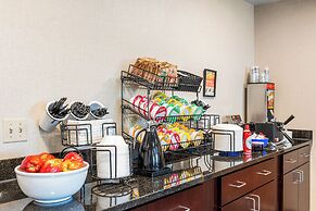 Boarders Inn & Suites by Cobblestone Hotels - Shawano